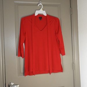 Silk quarter length top